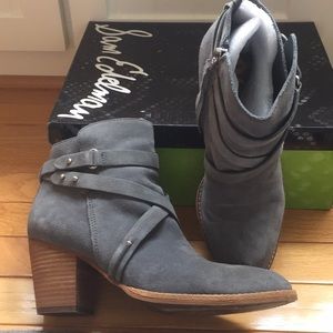 Sam Edelman suede booties size 9